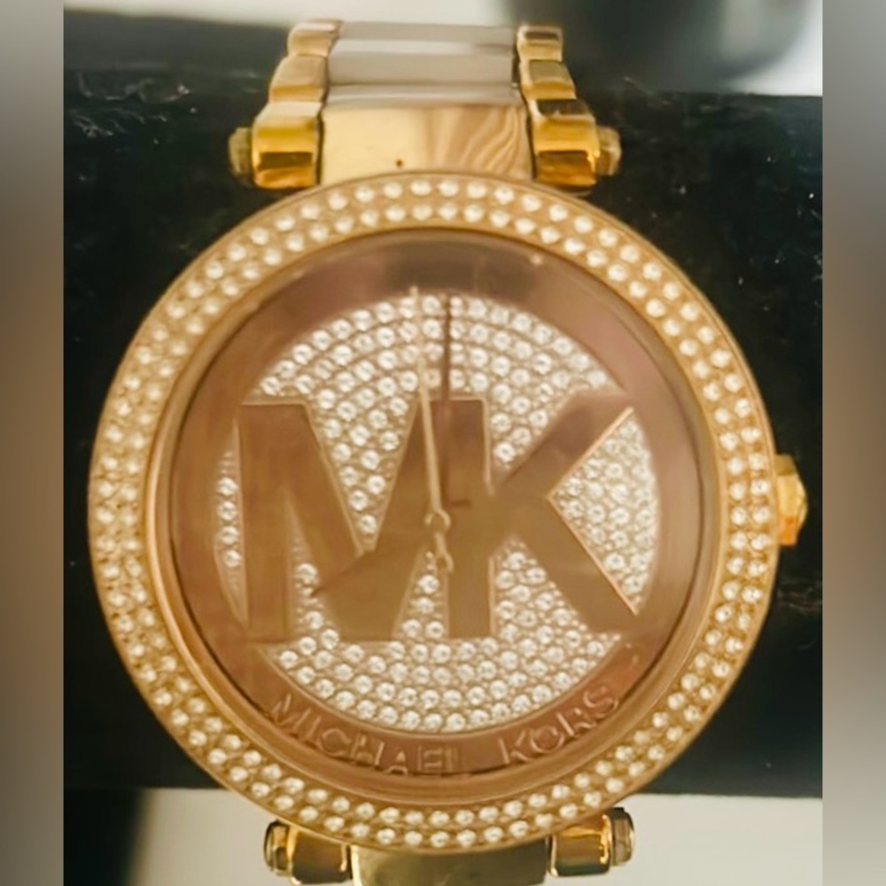 Authentic Michael Kors Parker Women Silver Gold Analog Dial Quartz Wrist Watch